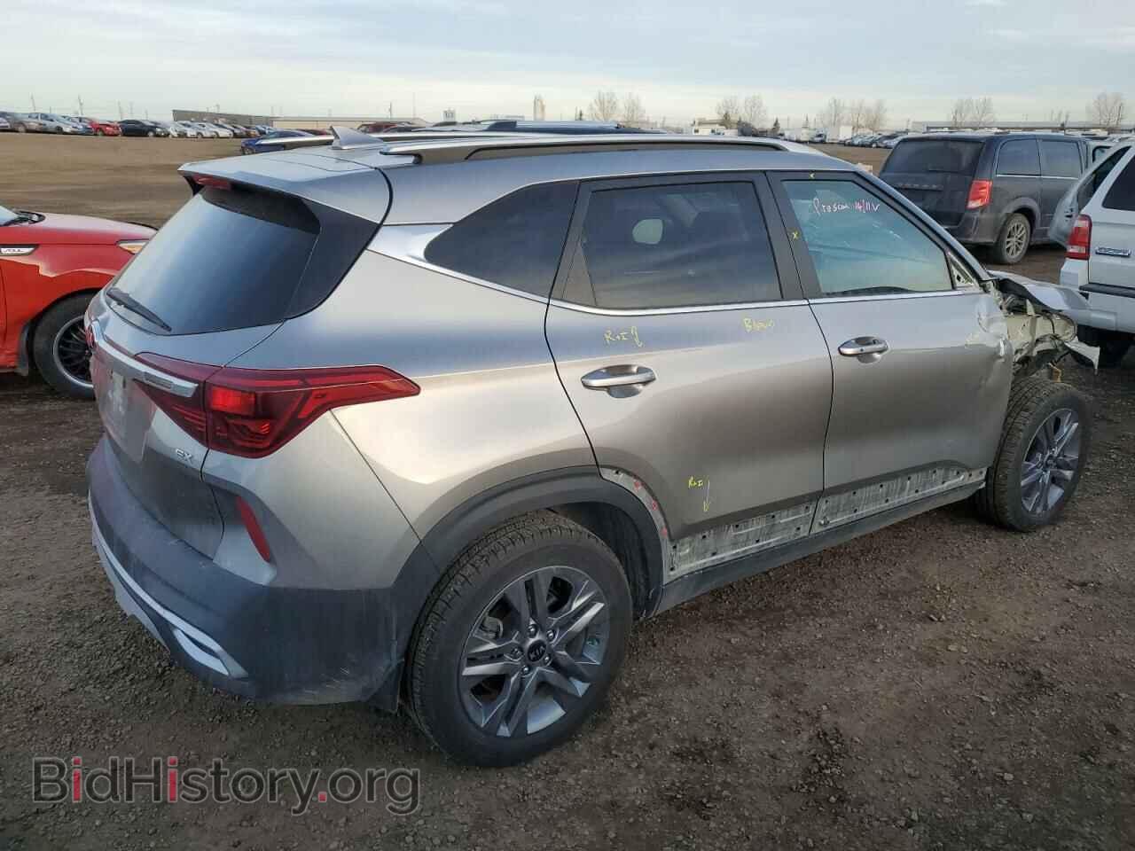 2021 KIA SELTOS - VIN: KNDEUCAA5M7148144 - Фото 3