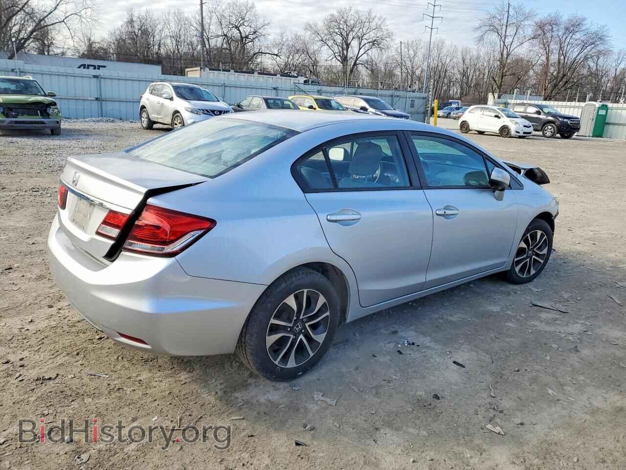 2014 HONDA CIVIC - VIN: 2HGFB2F84EH557589 - Фото 3