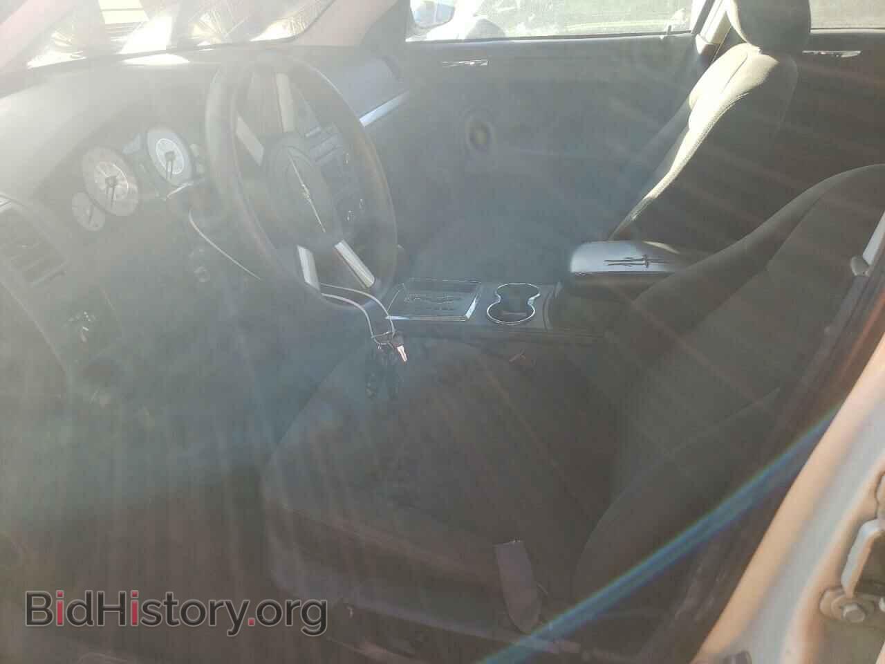 2008 CHRYSLER 300 - VIN: 2C3KA43R58H176934 - Фото 7