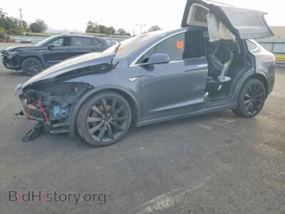 2016 Tesla MODEL X, серебристый — VIN 5YJXCBE21GF008583, Copart