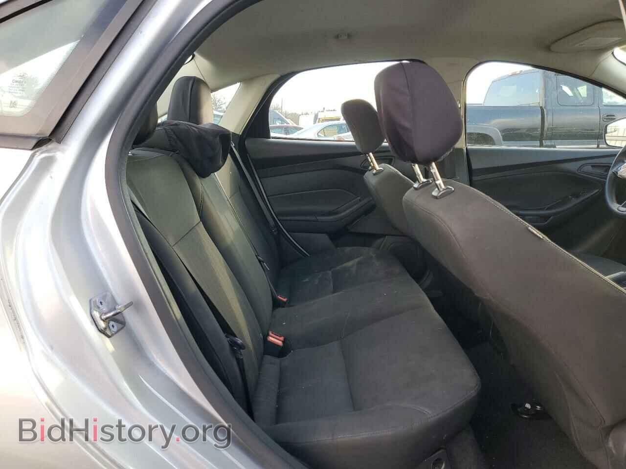 2016 FORD FOCUS - VIN: 1FADP3E22GL215421 - Фото 10