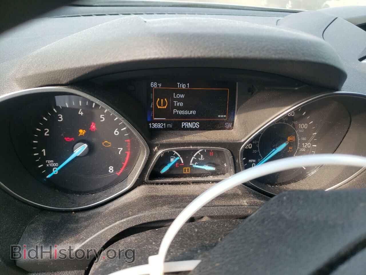 2017 FORD ESCAPE - VIN: 1FMCU0G98HUE32504 - Фото 9