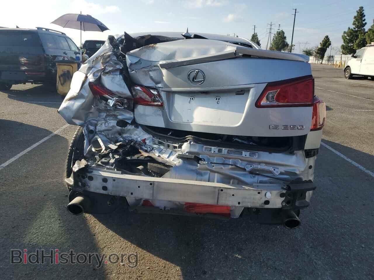 2011 LEXUS IS - VIN: JTHBF5C22B5138788 - Photo 6