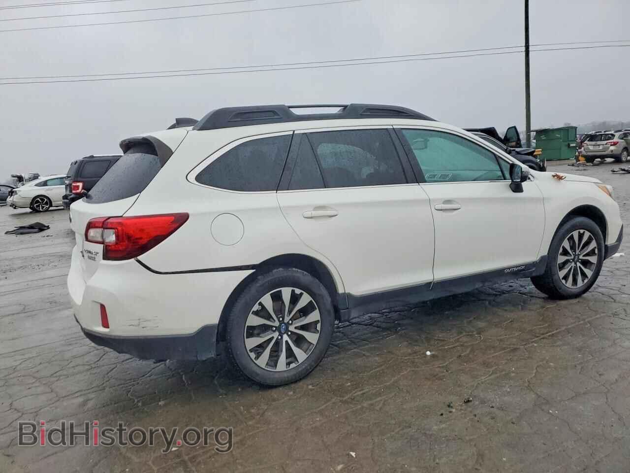 2017 SUBARU OUTBACK - VIN: 4S4BSAKC0H3264924 - Фото 3