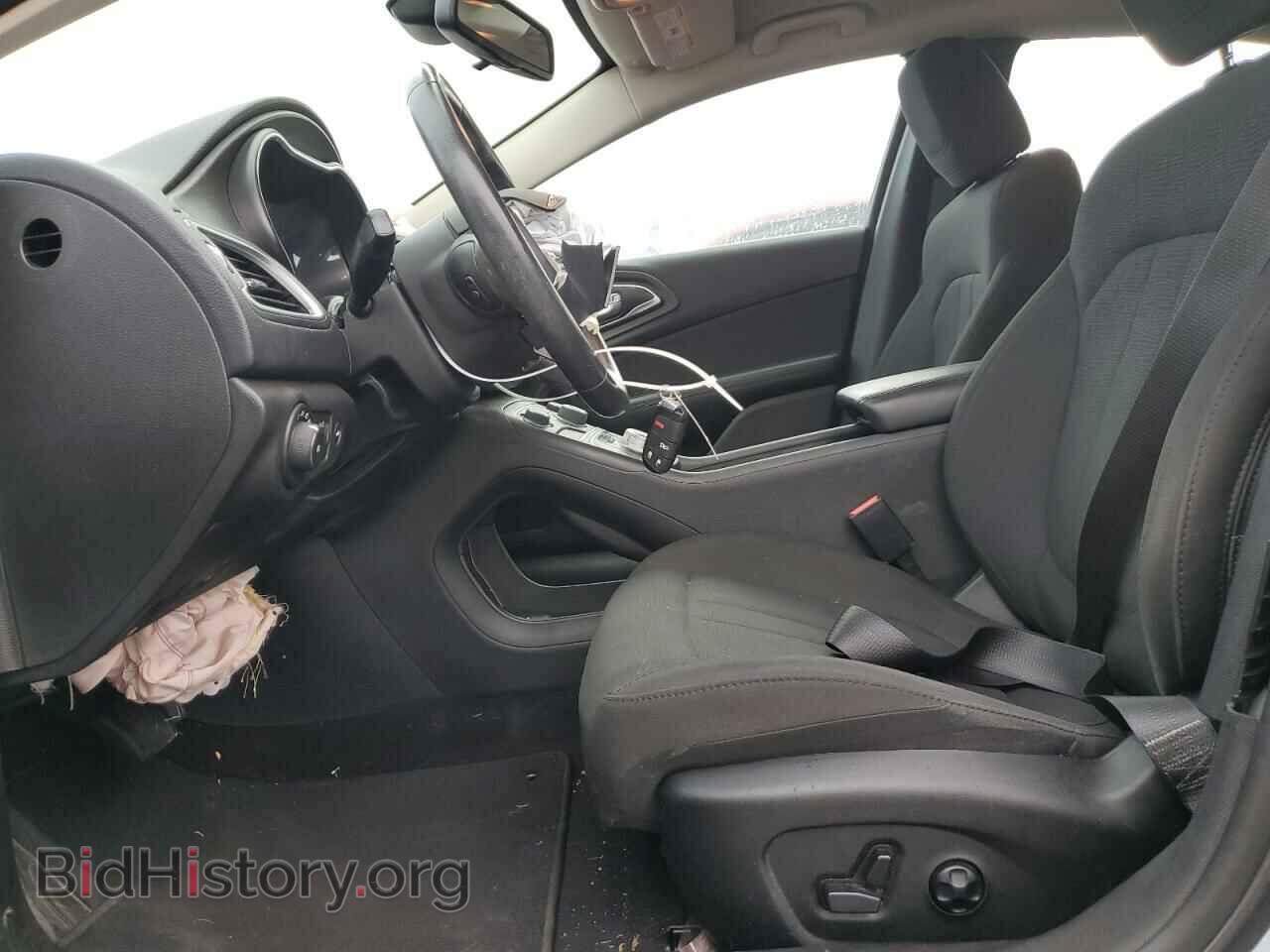 2016 CHRYSLER 200 - VIN: 1C3CCCAB8GN183302 - Фото 7