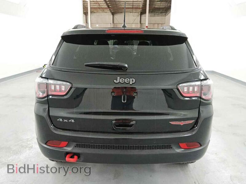2024 Jeep COMPASS (VIN 3C4NJDDNXRT137415) — фото 6 из 13