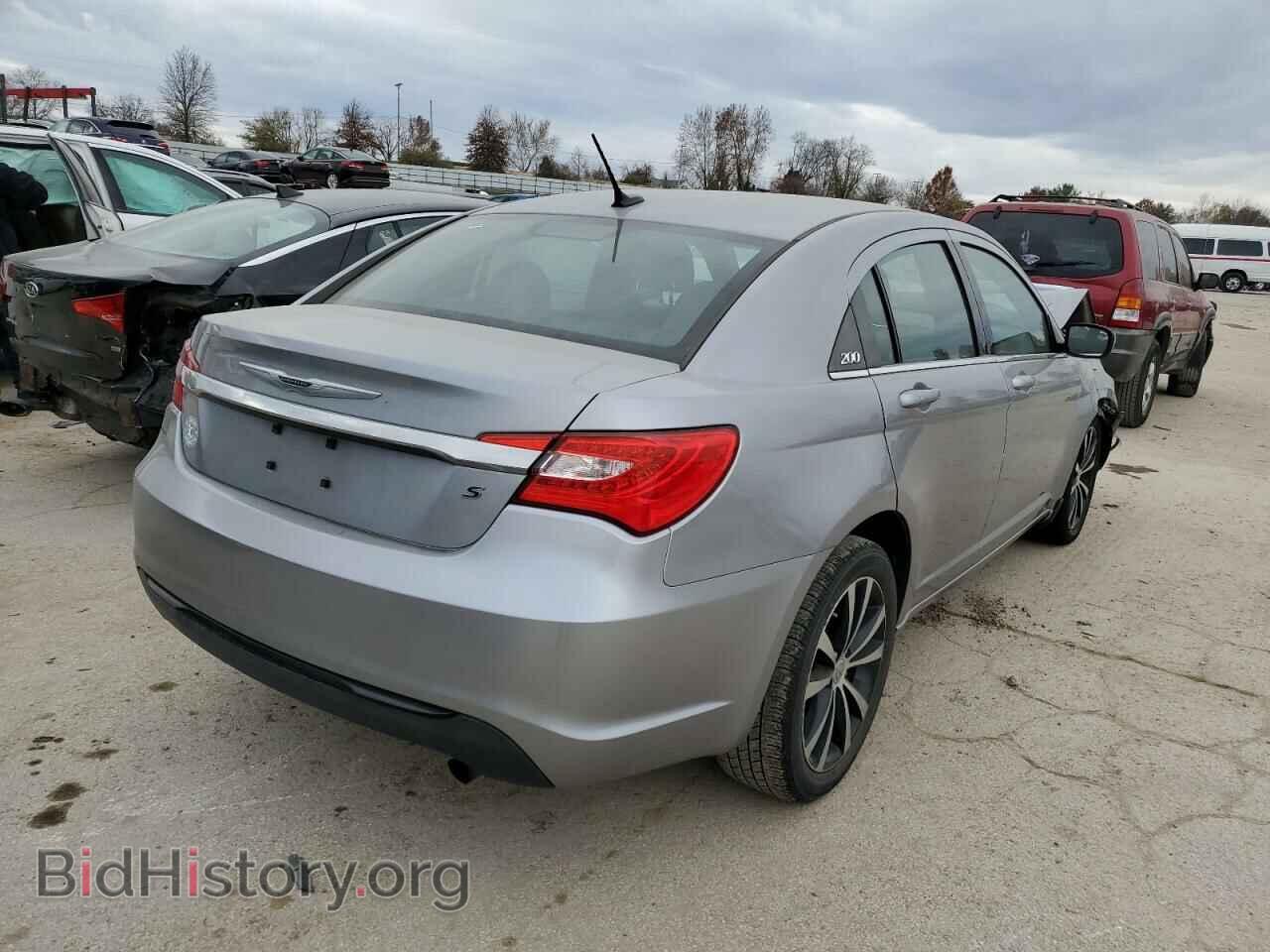 2013 CHRYSLER 200 - VIN: 1C3CCBBB8DN674554 - Фото 3