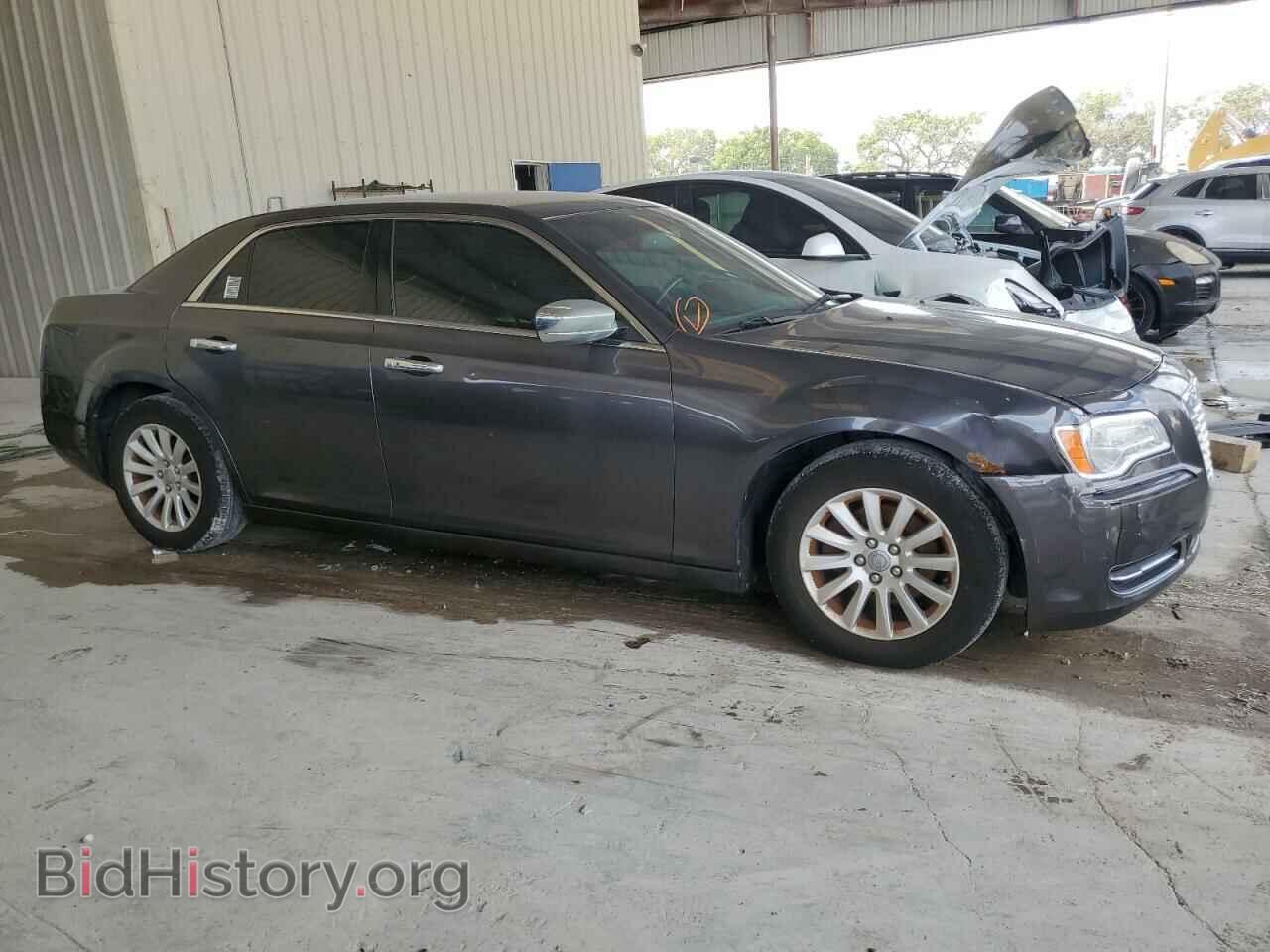 2014 CHRYSLER 300 - VIN: 2C3CCAAG8EH175397 - Фото 4