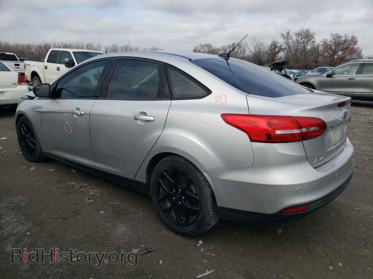 2016 FORD FOCUS - VIN: 1FADP3F22GL307501 - Фото 2