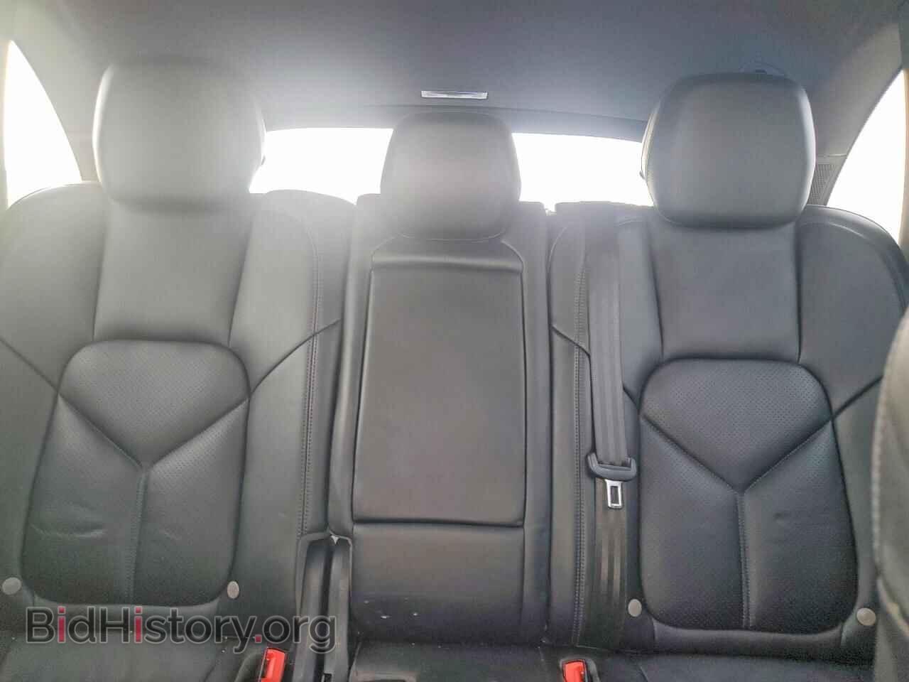 2016 PORSCHE CAYENNE - VIN: WP1AE2A24GLA59562 - Фото 10