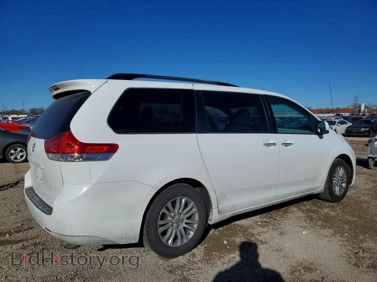 2013 TOYOTA All Models - VIN: 5TDYK3DC8DS284676 - Фото 3