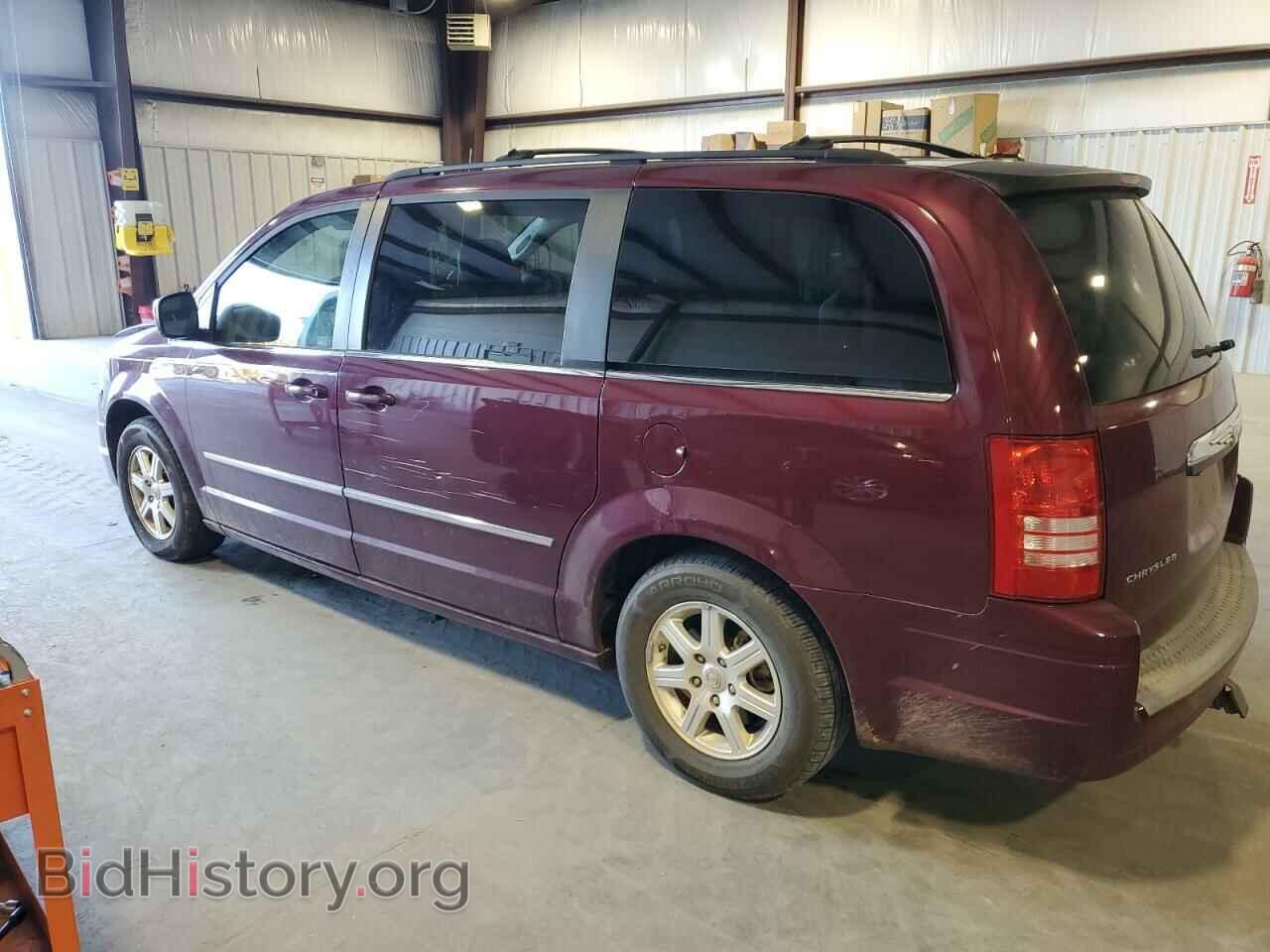 2009 CHRYSLER MINIVAN - VIN: 2A8HR54199R580773 - Фото 2