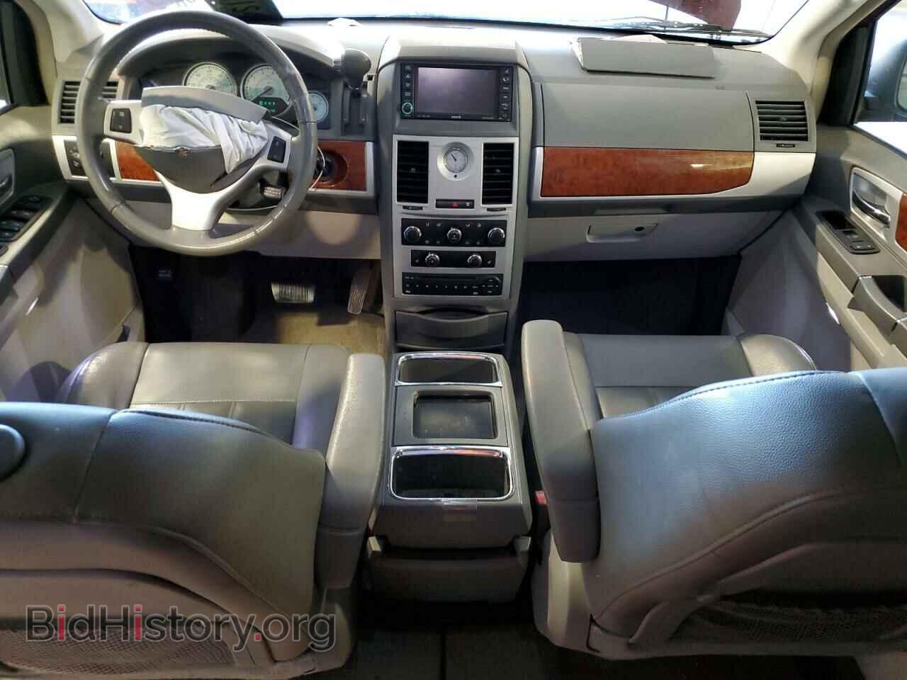 2009 CHRYSLER MINIVAN - VIN: 2A8HR54199R580773 - Фото 8