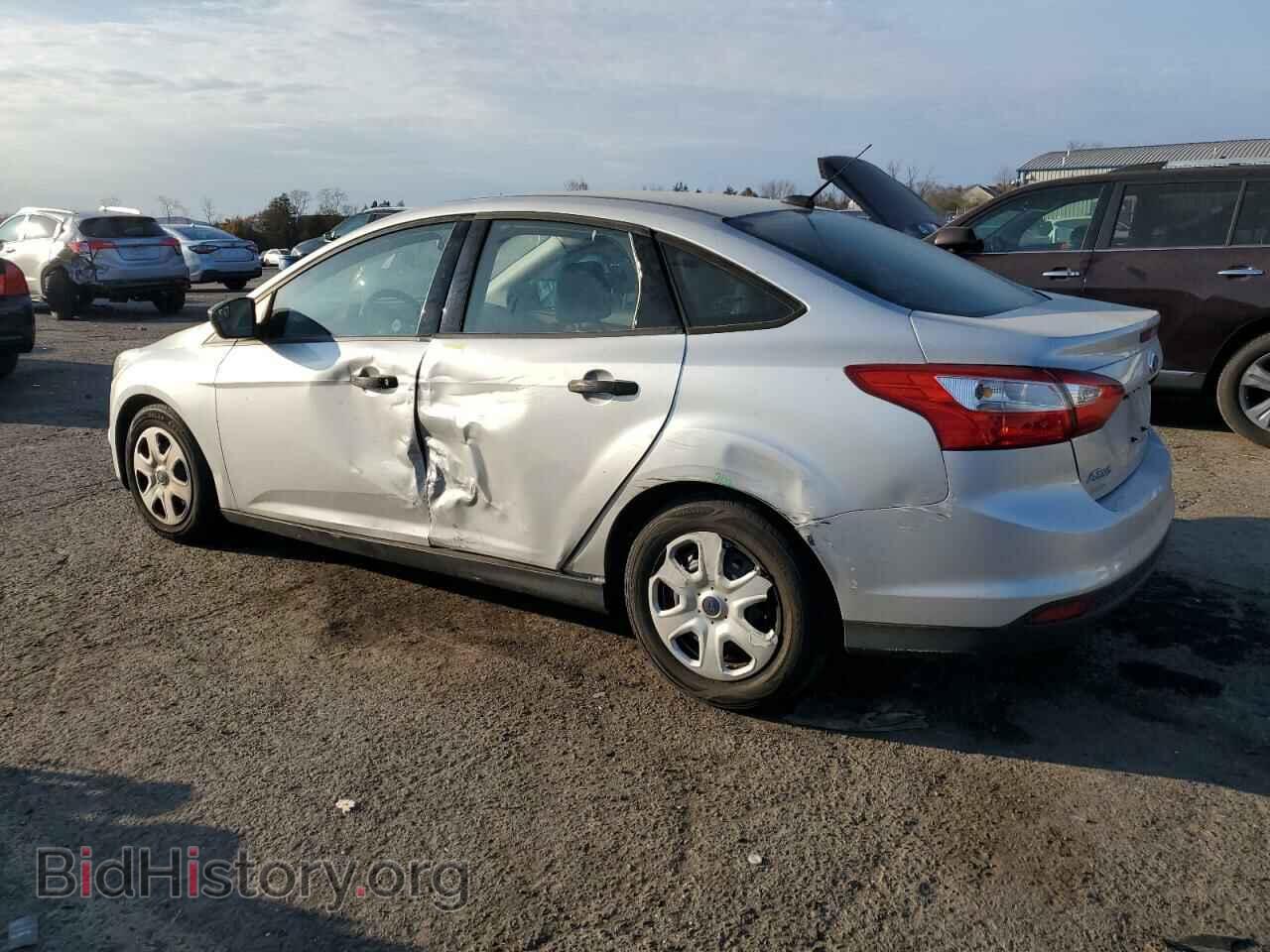 2014 FORD FOCUS - VIN: 1FADP3E27EL142382 - Photo 2