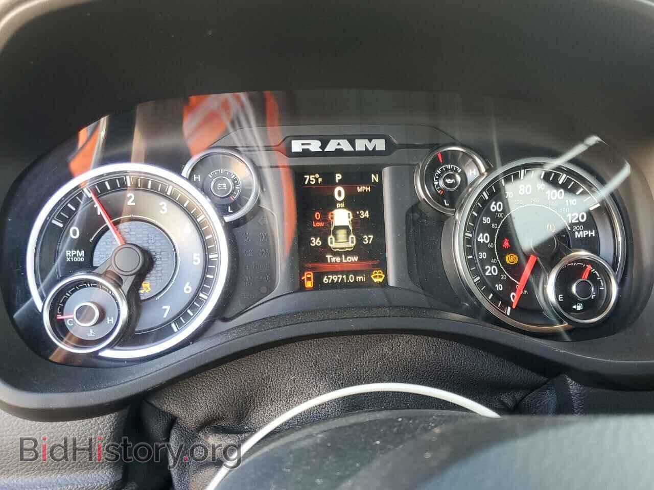 2019 RAM 1500 - VIN: 1C6RREFT3KN737993 - Фото 9