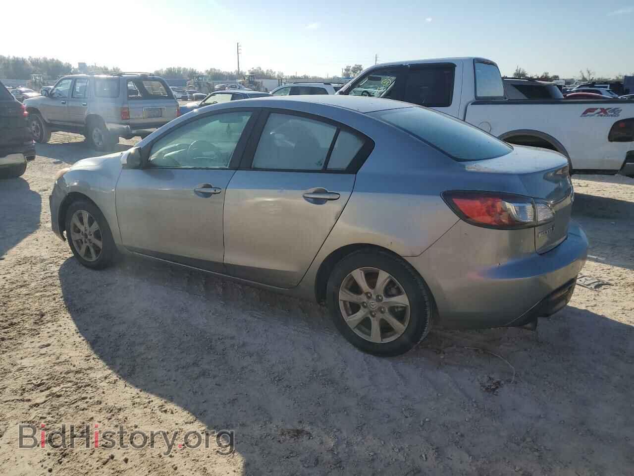 2011 MAZDA 3 - VIN: JM1BL1VF0B1408806 - Фото 2