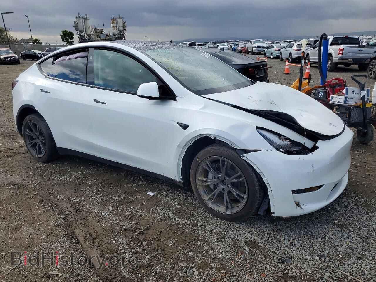 2024 TESLA MODEL Y - VIN: 7SAYGDEE8RF153379 - Фото 4