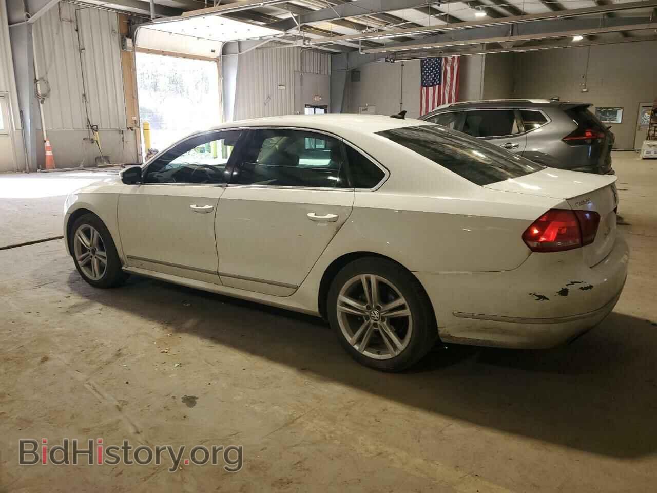 2013 VOLKSWAGEN PASSAT - VIN: 1VWCN7A34DC004134 - Фото 2
