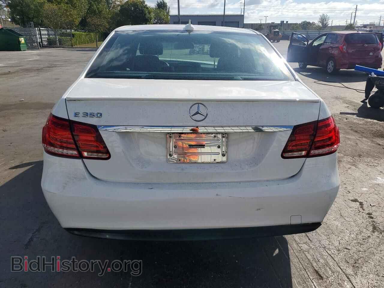 2015 MERCEDES-BENZ E-CLASS - VIN: WDDHF5KB3FB132380 - Фото 6