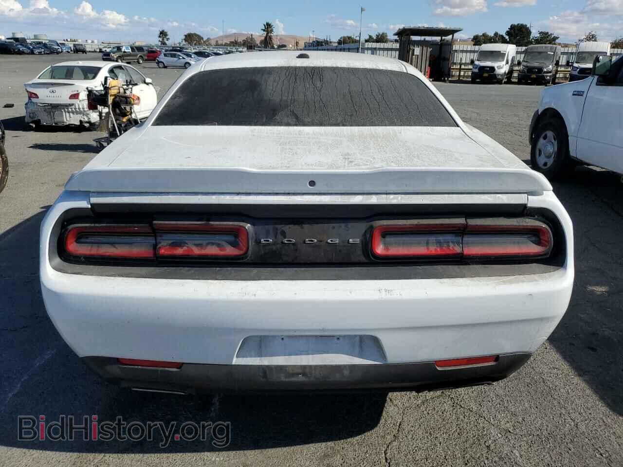 2019 DODGE CHALLENGER - VIN: 2C3CDZAG2KH677300 - Фото 6