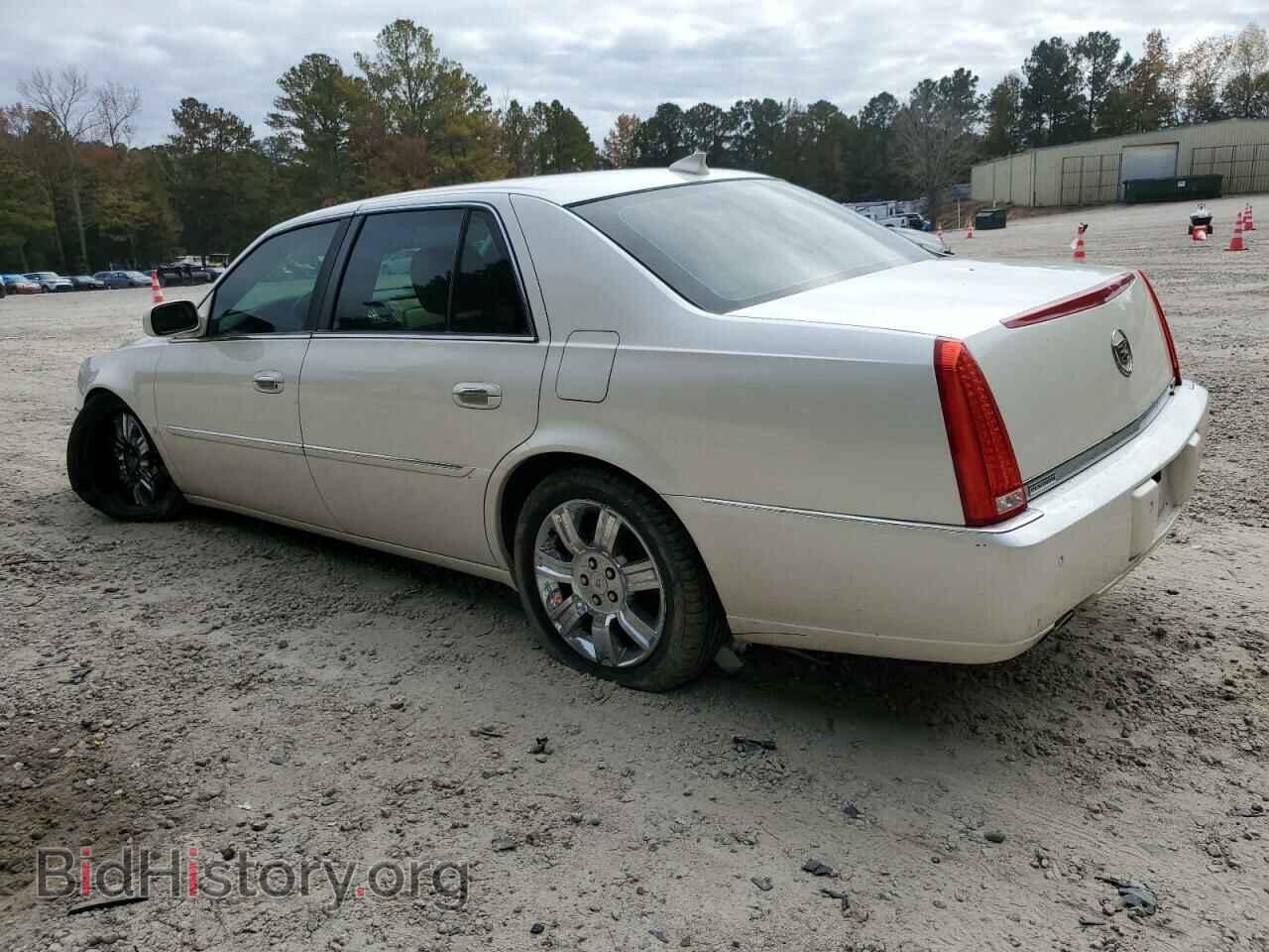 2010 CADILLAC DTS - VIN: 1G6KP5E93AU105654 - Фото 2