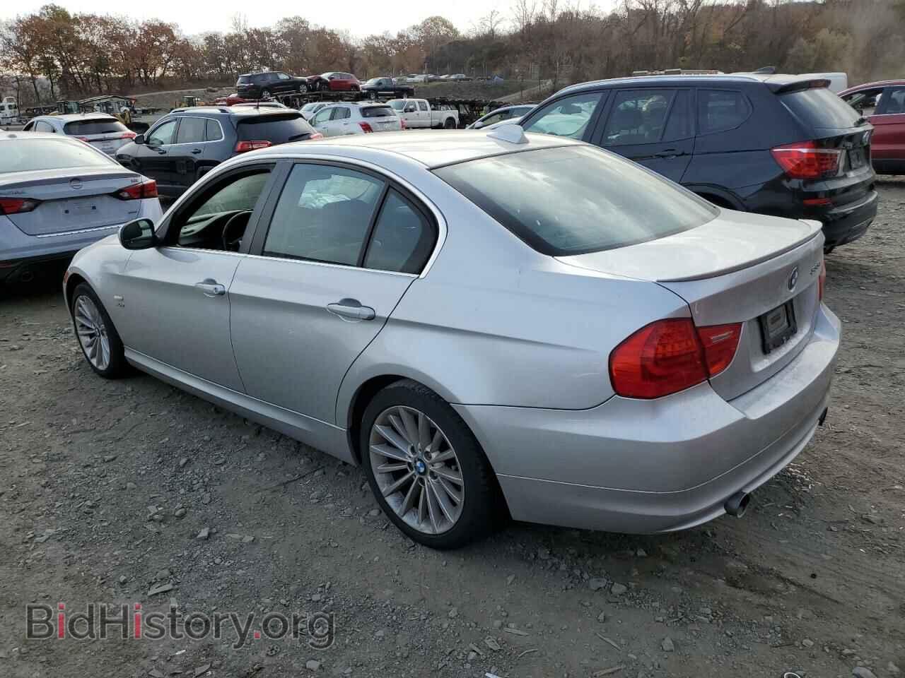 2009 BMW 3 SERIES - VIN: WBAPL33539A406017 - Фото 2