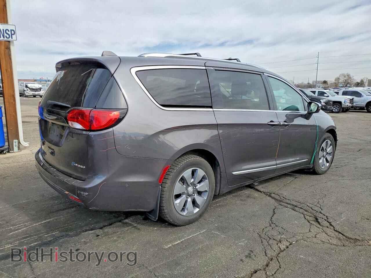 2017 CHRYSLER PACIFICA - VIN: 2C4RC1N79HR693937 - Фото 3