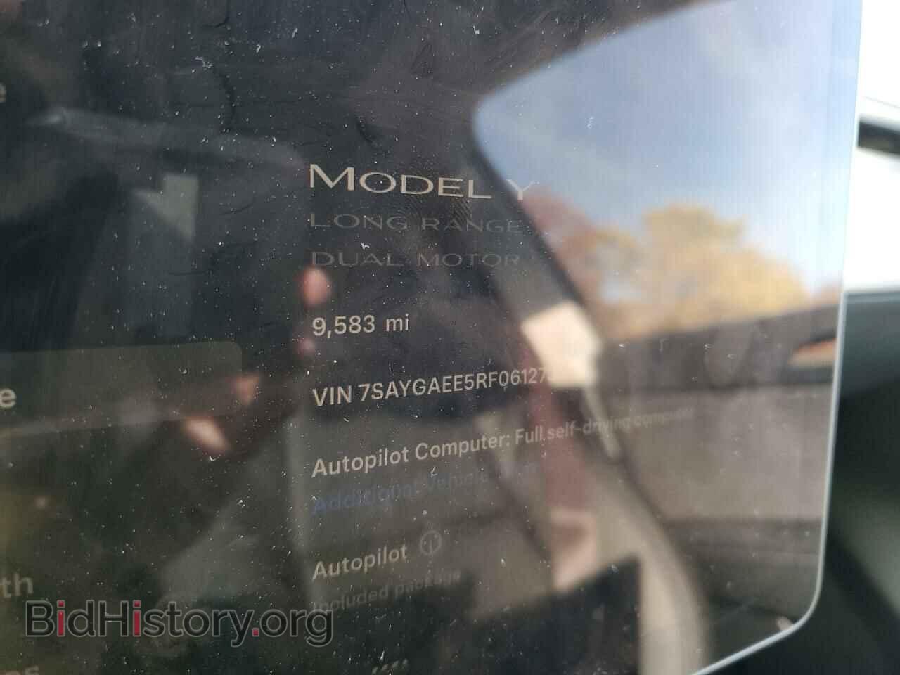 2024 TESLA MODEL Y - VIN: 7SAYGAEE5RF061273 - Фото 9