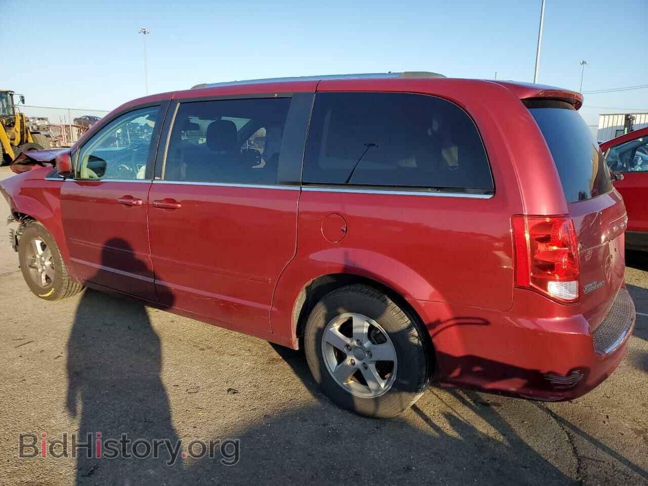 2011 DODGE CARAVAN - VIN: 2D4RN5DG1BR661710 - Фото 2