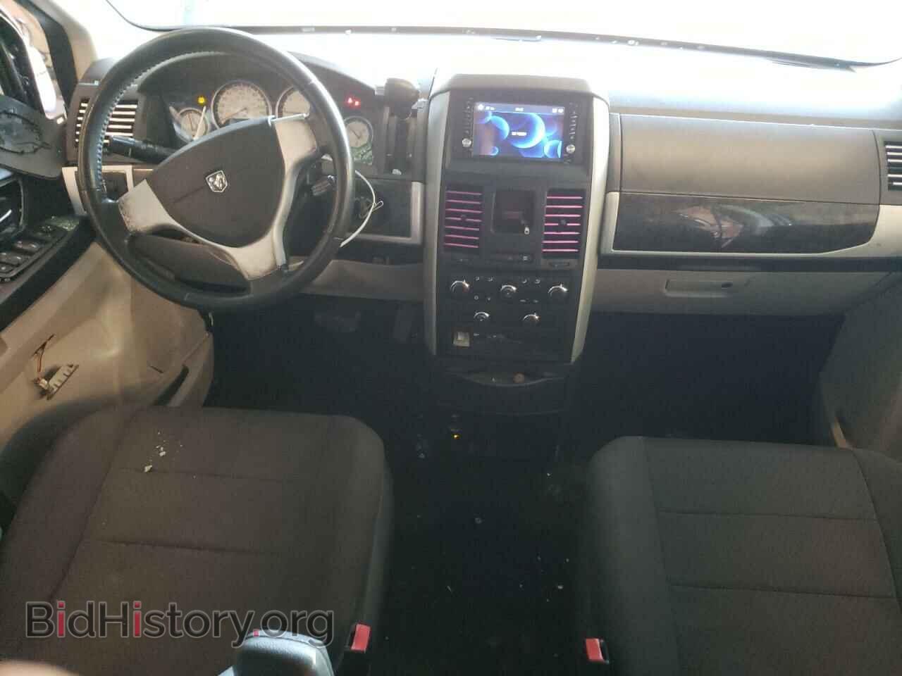 2010 DODGE CARAVAN - VIN: 2D4RN5D16AR219192 - Фото 8