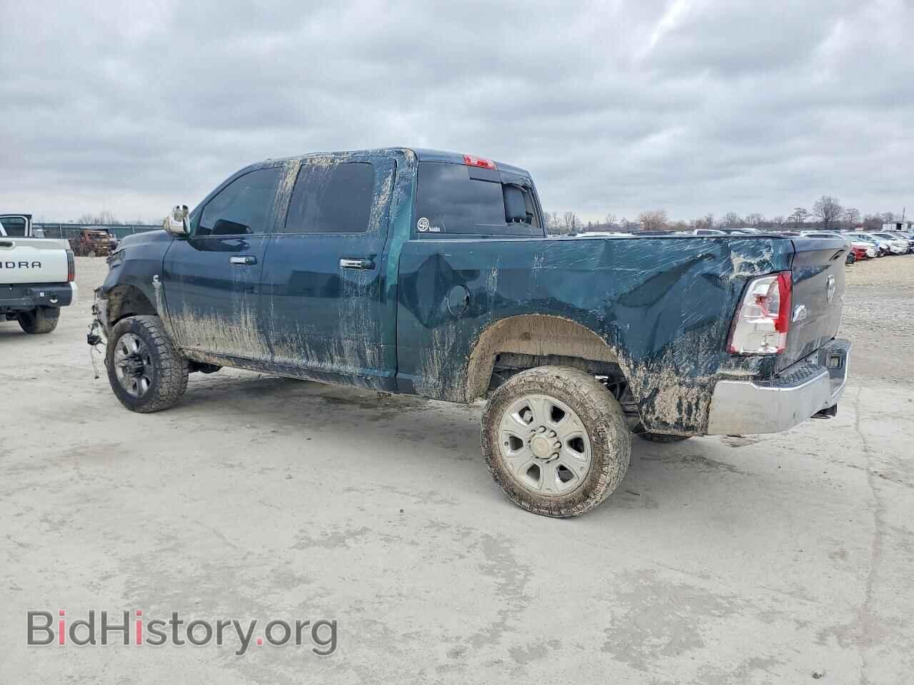2011 DODGE All Models - VIN: 3D7UT2CL1BG562486 - Photo 2