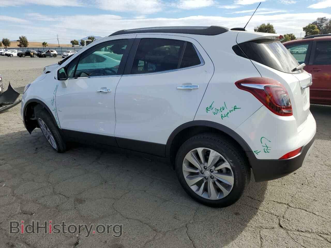 2020 BUICK ENCORE - VIN: KL4CJASB2LB336086 - Photo 2
