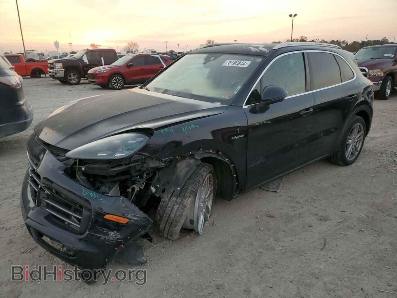Photo WP1AE2AY7KDA50507 - PORSCHE CAYENNE 2019