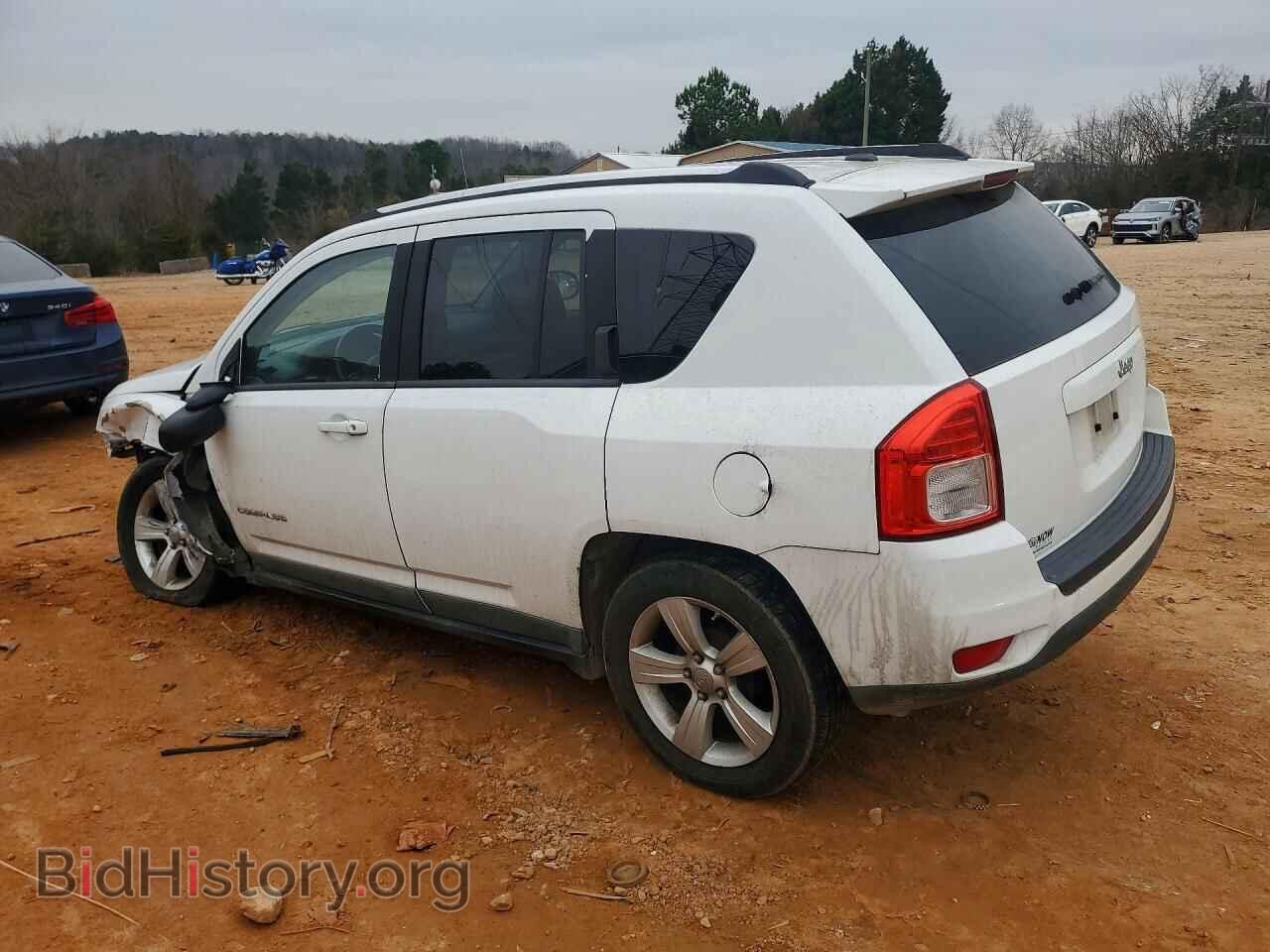2011 JEEP COMPASS - VIN: 1J4NT1FB7BD260901 - Photo 2