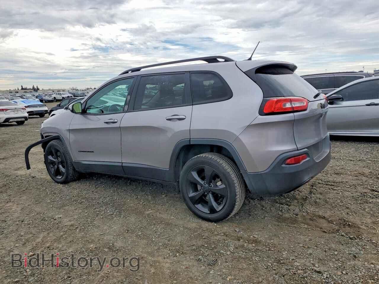 2018 JEEP CHEROKEE - VIN: 1C4PJLCB2JD596670 - Фото 2