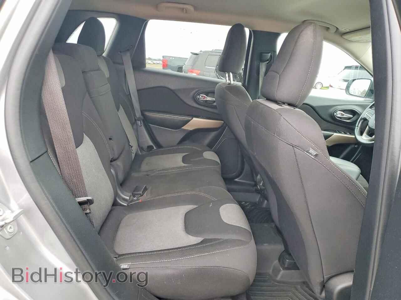 2018 JEEP CHEROKEE - VIN: 1C4PJLCB2JD596670 - Фото 11