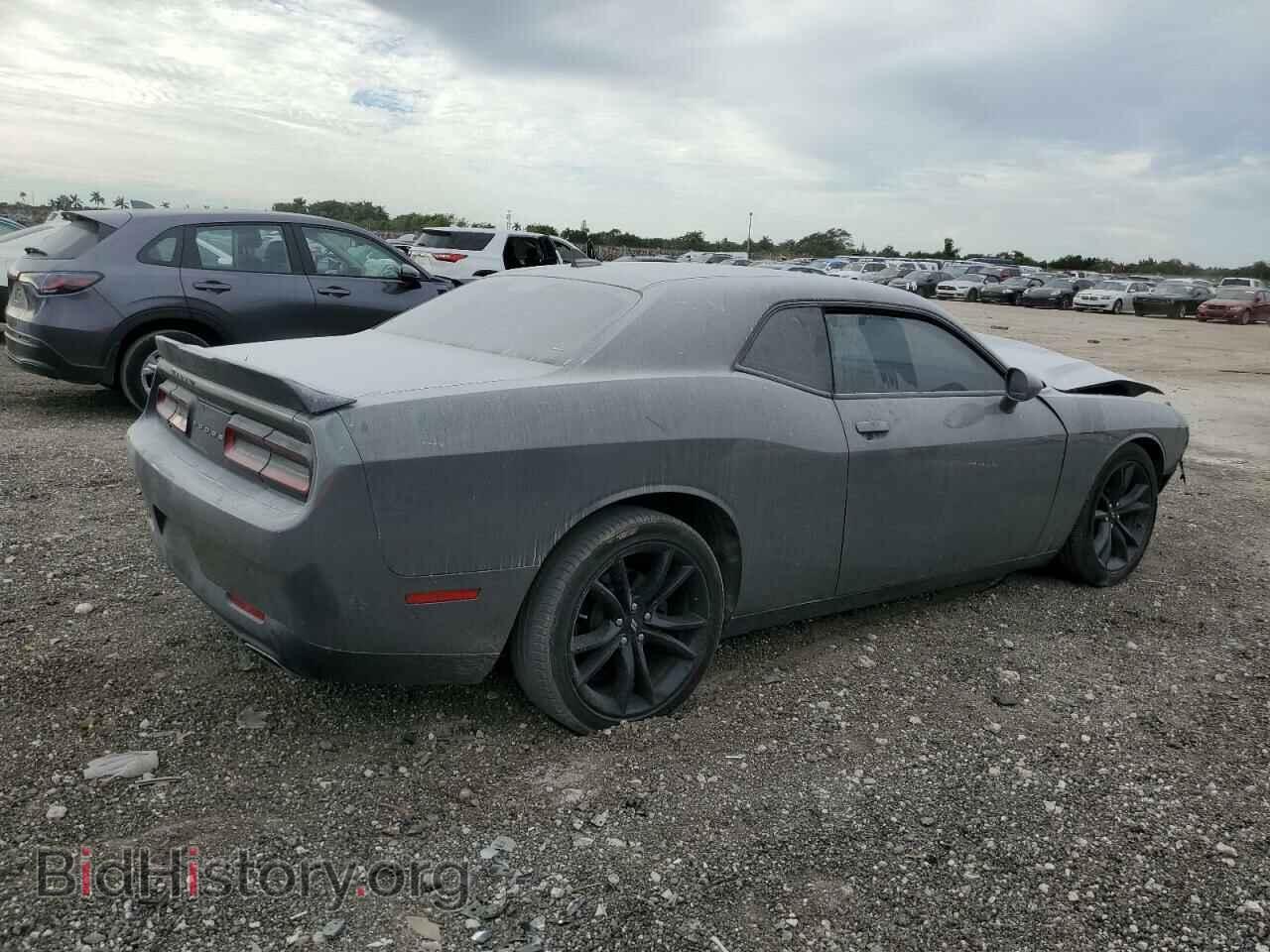 2018 DODGE CHALLENGER - VIN: 2C3CDZAG0JH155277 - Фото 3