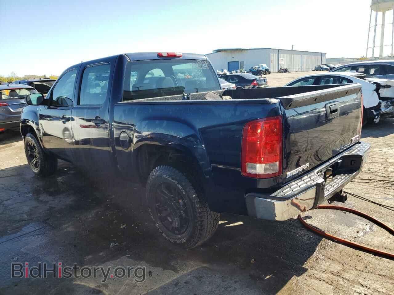 2007 GMC SIERRA - VIN: 3GTEC13C37G548394 - Фото 2
