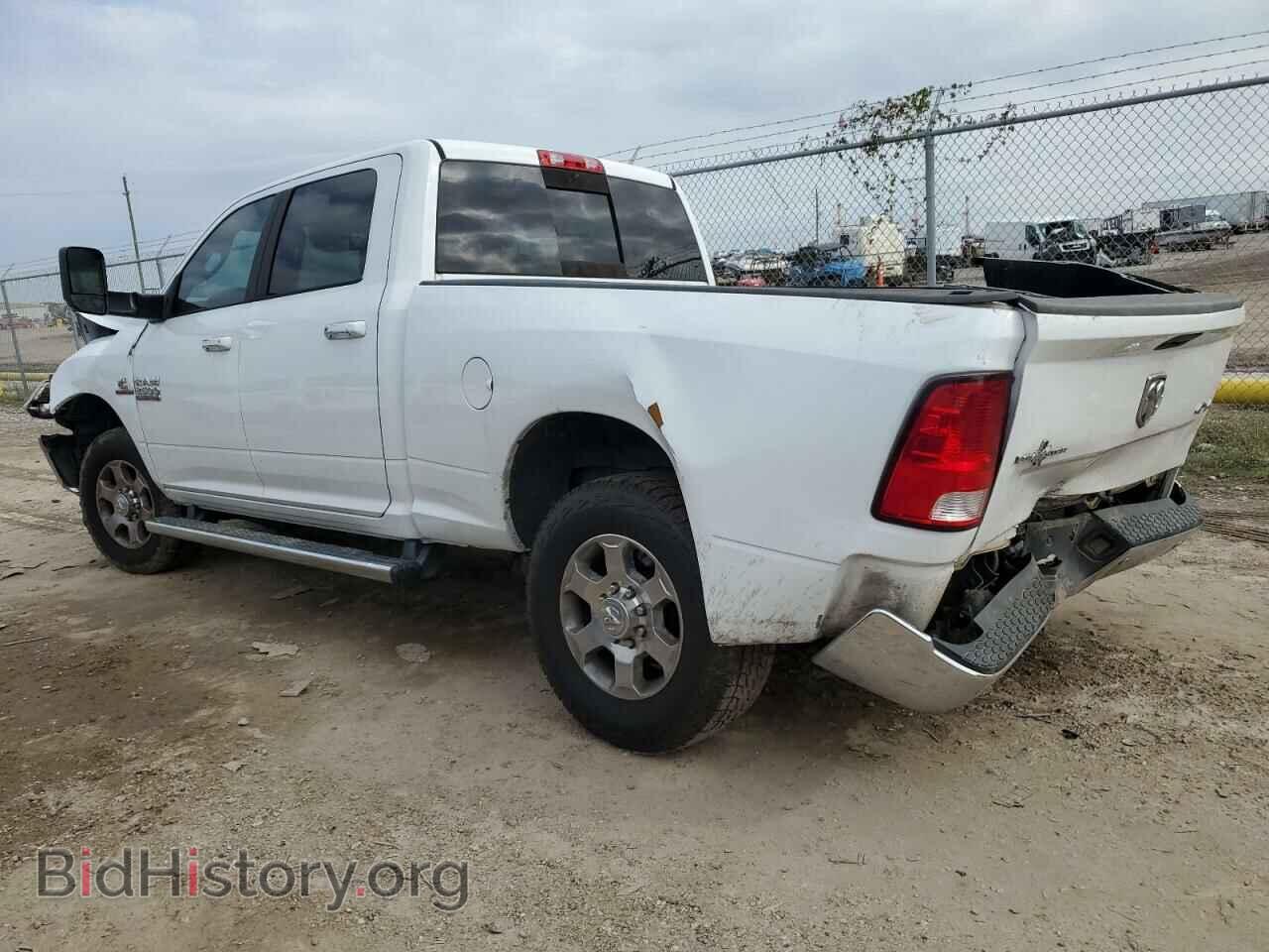 2017 RAM All Models - VIN: 3C6UR5DL0HG772988 - Фото 2