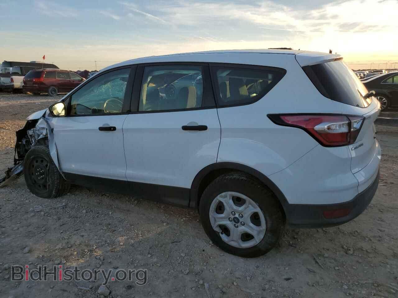 2017 FORD ESCAPE - VIN: 1FMCU0F71HUC84471 - Фото 2