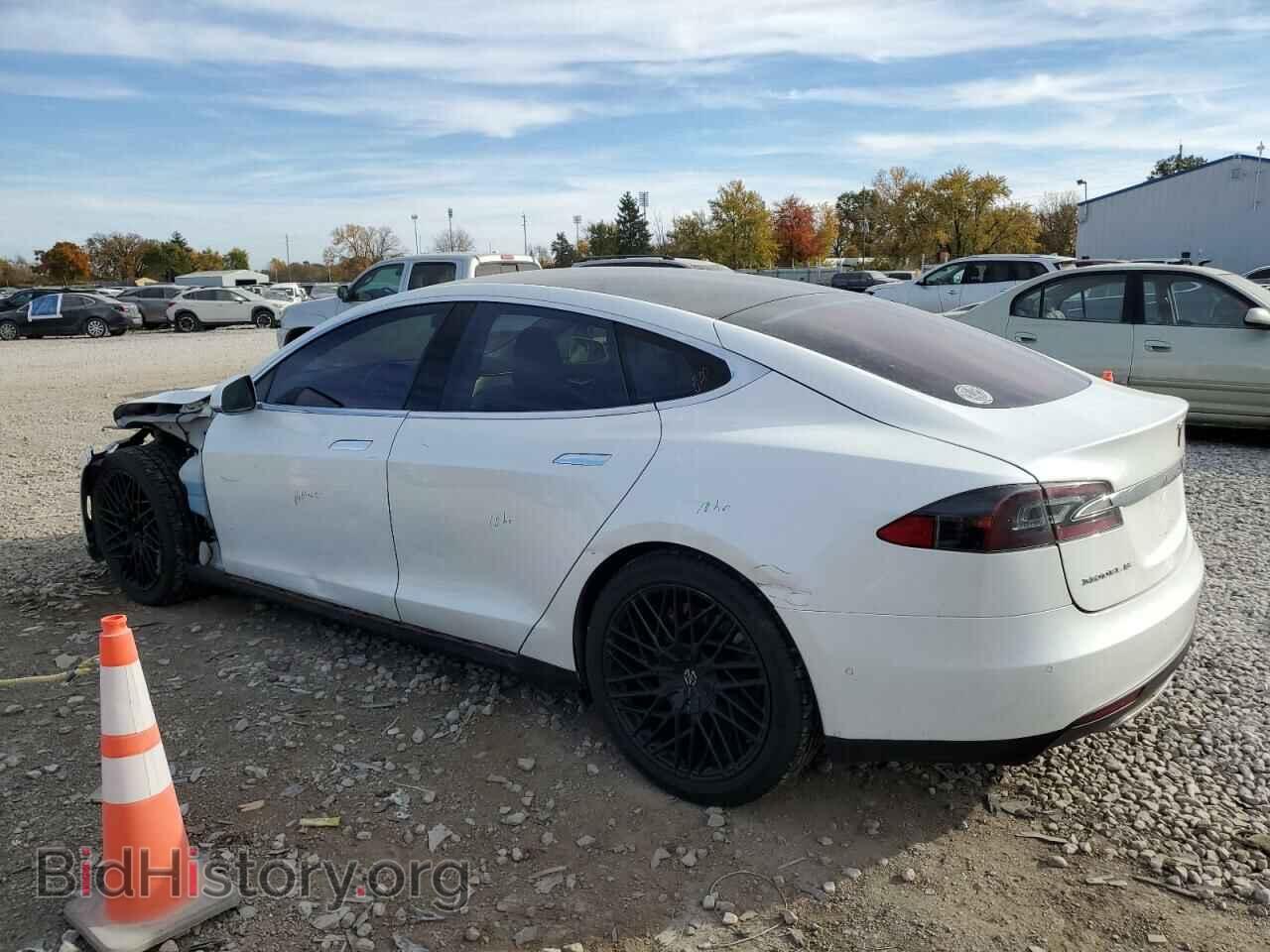 2014 TESLA MODEL S - VIN: 5YJSA1H13EFP60831 - Фото 2