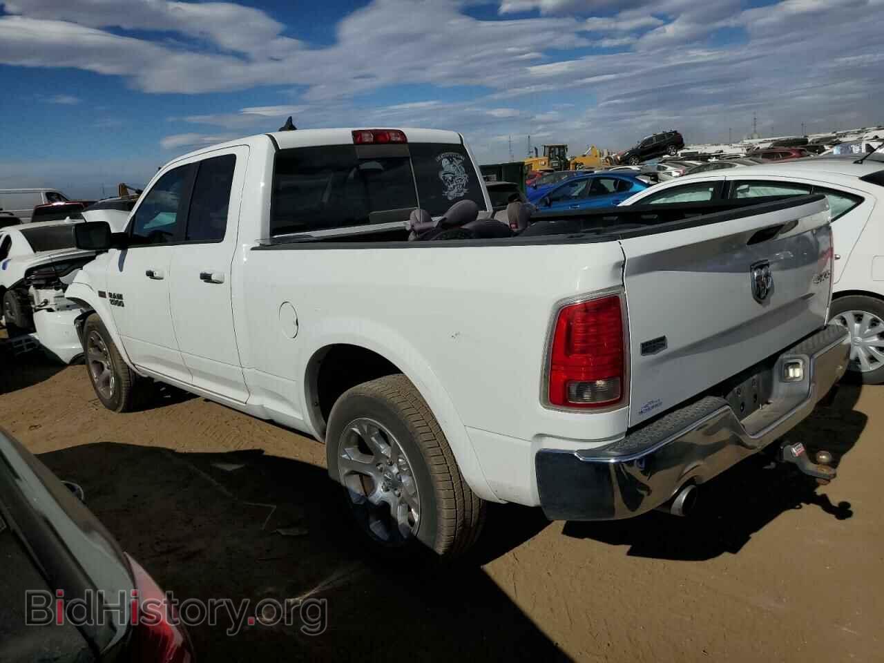 2017 RAM 1500 - VIN: 1C6RR7JT2HS663320 - Фото 2