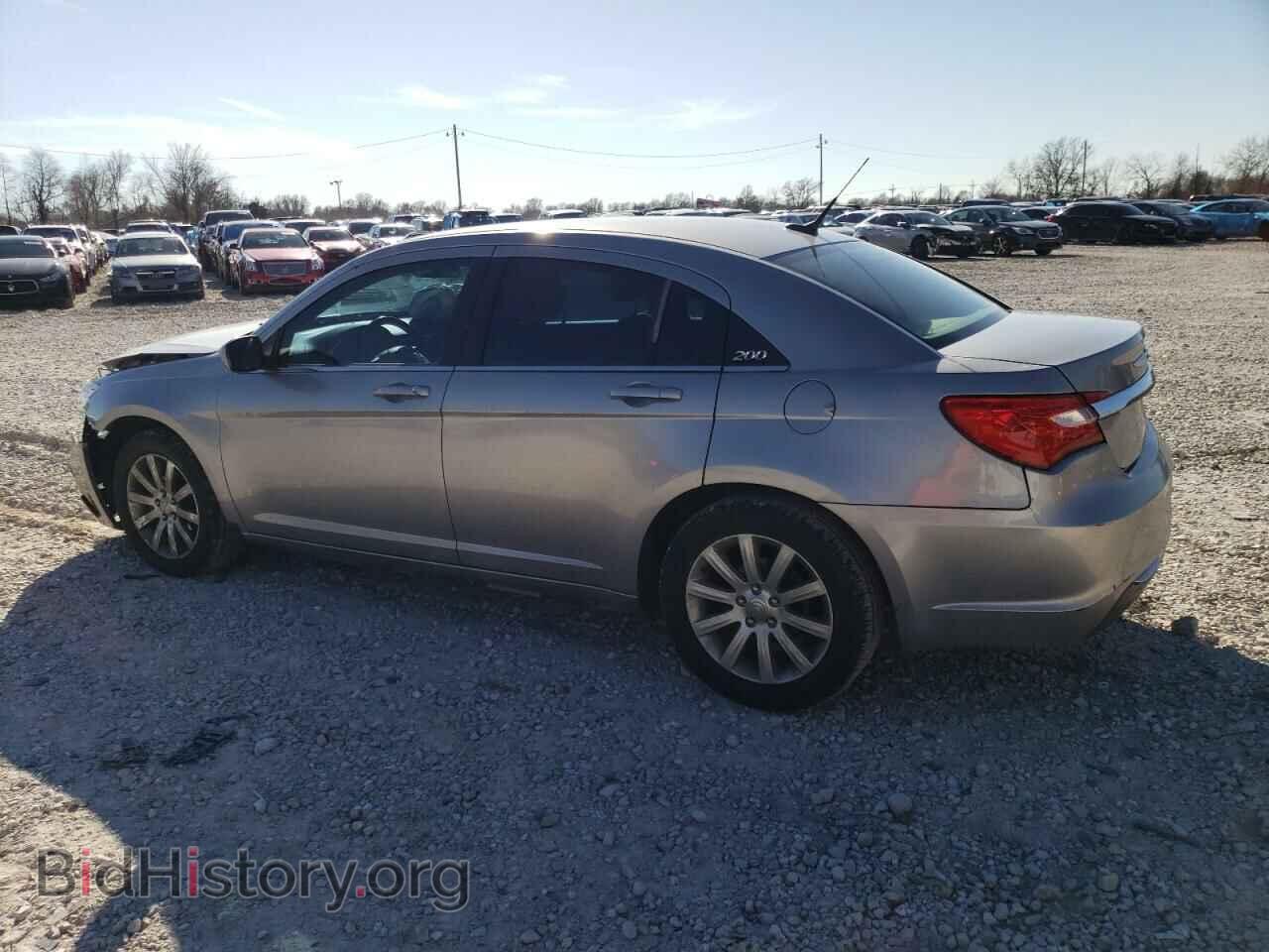 2013 CHRYSLER 200 - VIN: 1C3CCBBB0DN558717 - Фото 2