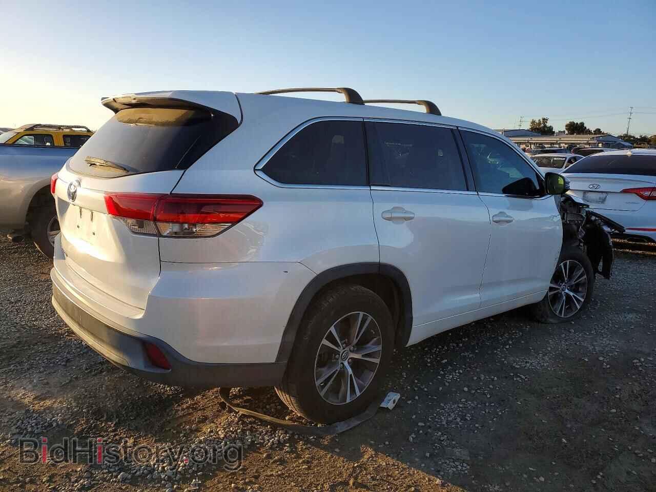 2018 TOYOTA HIGHLANDER - VIN: 5TDZZRFH1JS245533 - Фото 3