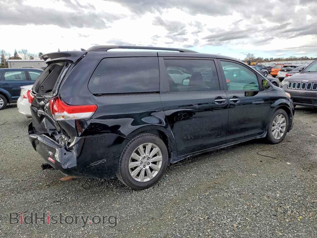 2011 TOYOTA All Models - VIN: 5TDDK3DC9BS009412 - Фото 3