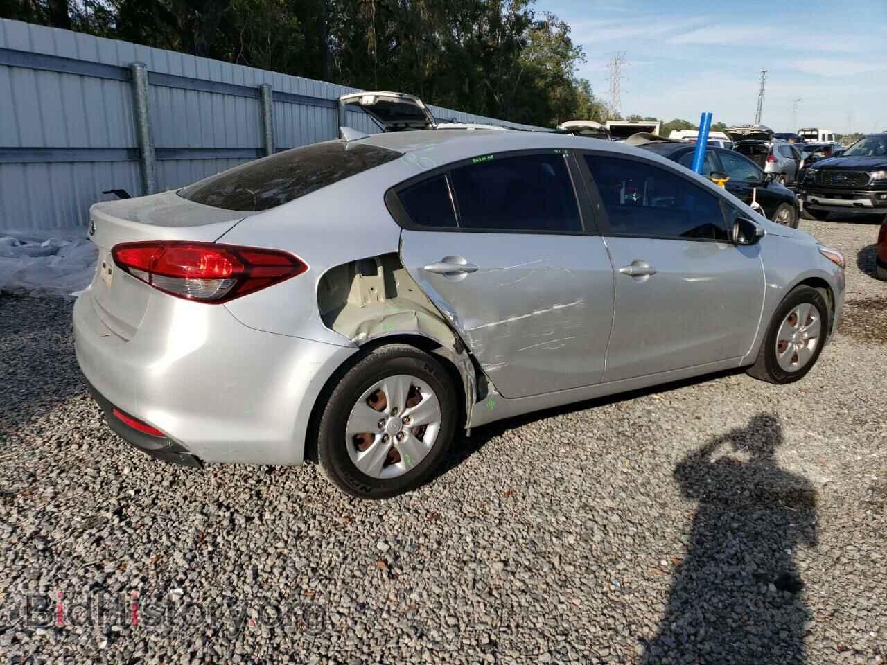 2017 KIA FORTE - VIN: 3KPFK4A70HE016113 - Фото 3