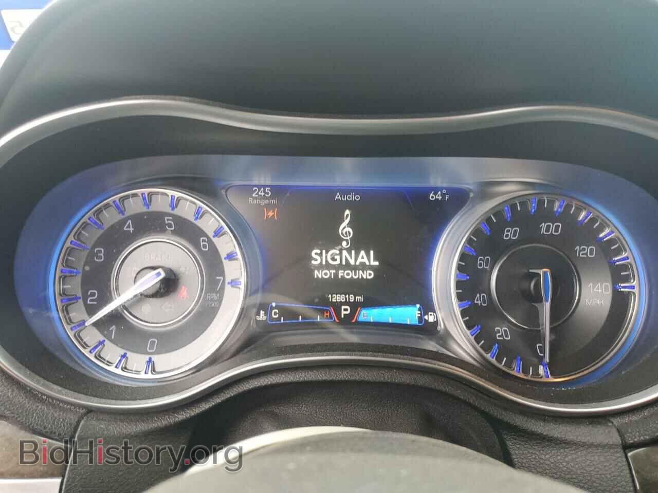 2016 CHRYSLER 300 - VIN: 2C3CCAEG3GH123446 - Фото 9