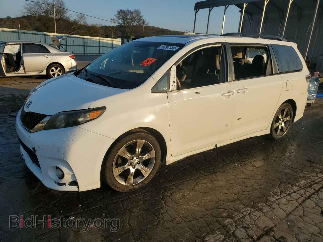 Фотография 5TDXK3DC3BS048526 - TOYOTA SIENNA 2011