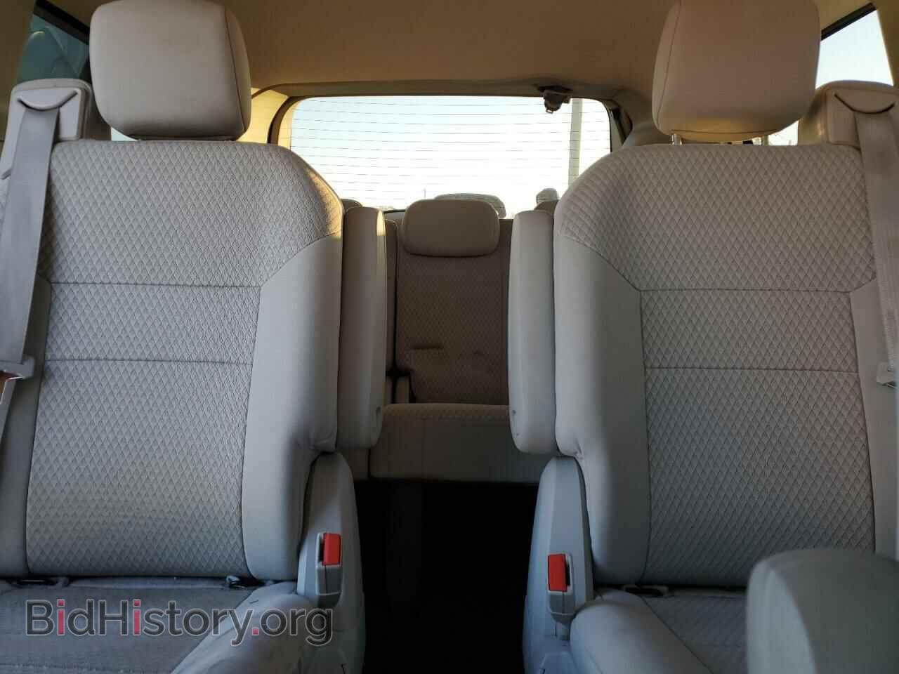 2009 CHRYSLER MINIVAN - VIN: 2A8HR44E89R577456 - Фото 10
