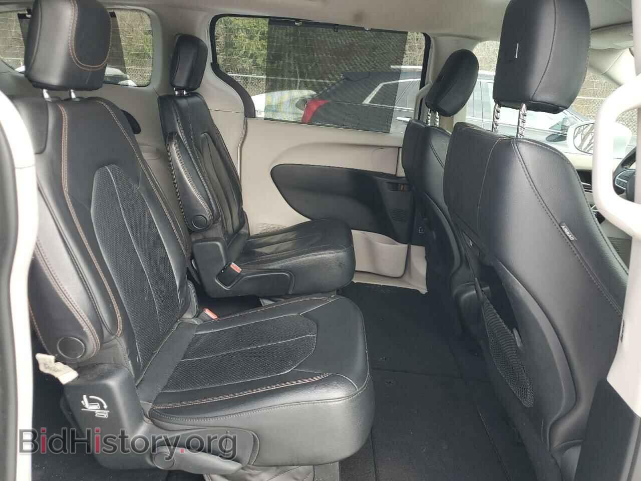 2018 CHRYSLER PACIFICA - VIN: 2C4RC1BG7JR312015 - Photo 11